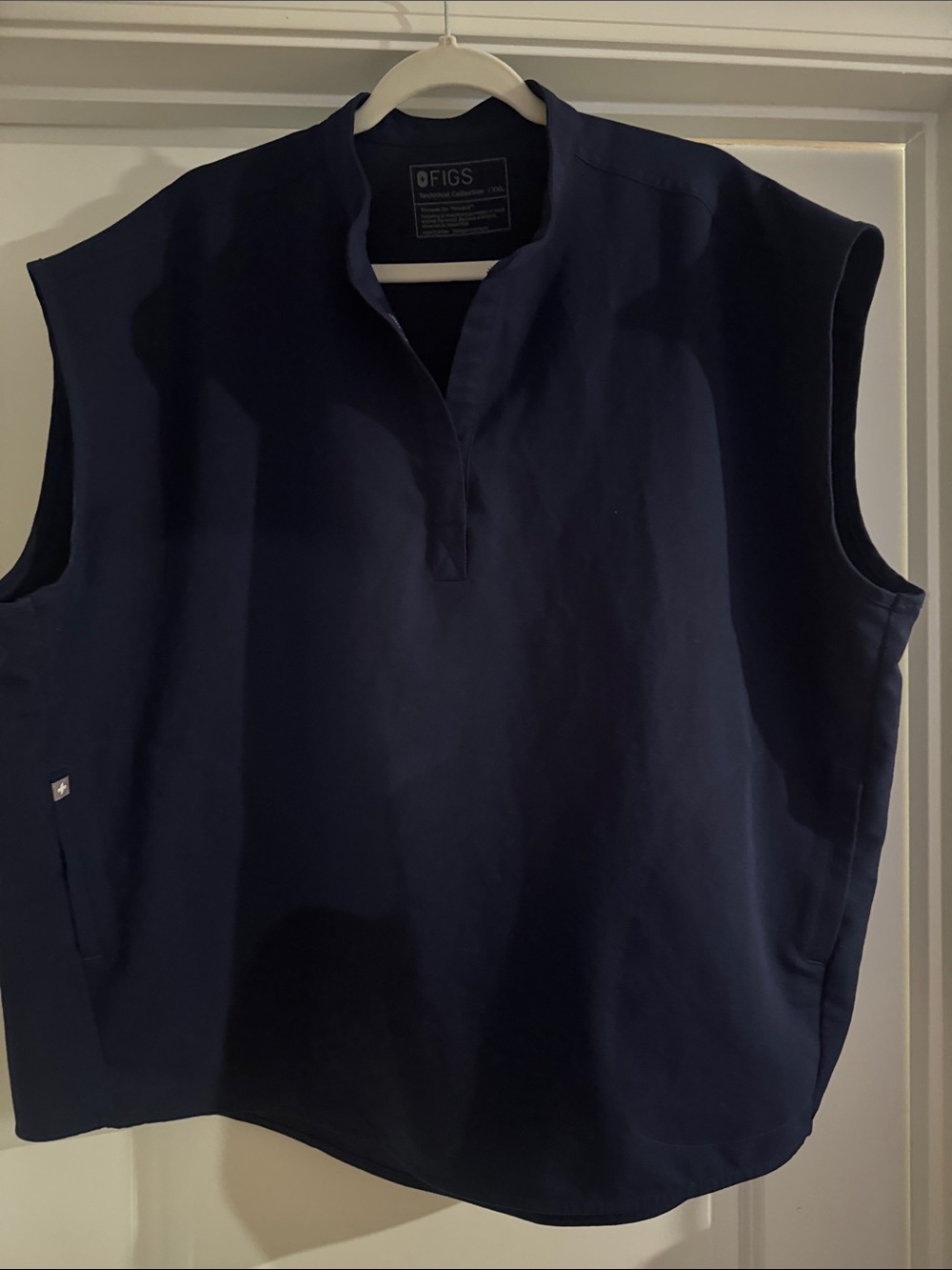 FIGS Wo Navy Sleeveless Rafaela Top